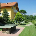 Bellavista Ii Panorama Mit Pool Og Dg Lägenhet *
