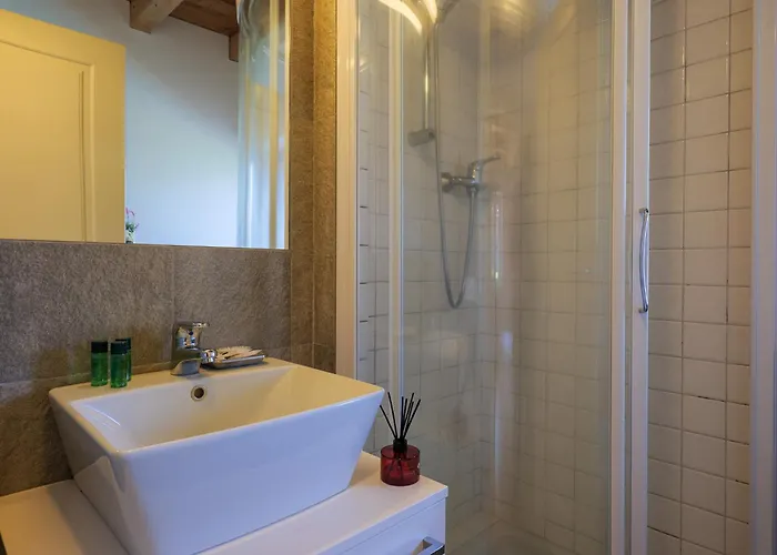 Bellavista Ii Panorama Mit Pool Og Dg 콜리코